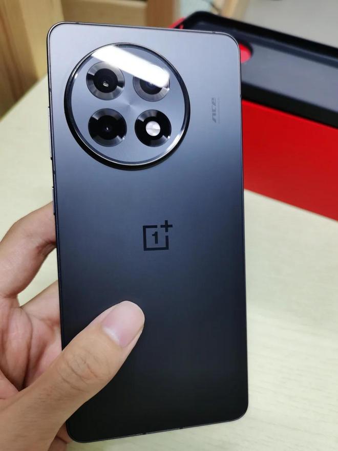 o成618最大赢家无情降价重回销量榜首4999元！iPhone 16 Pr(图2)